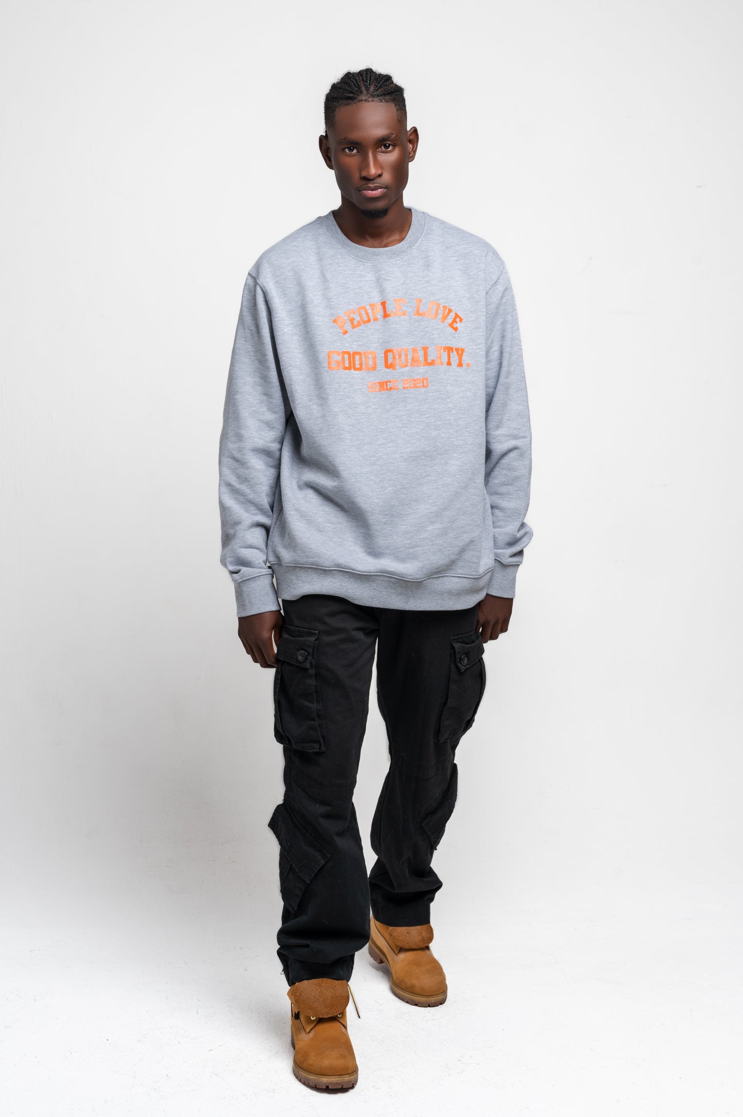 LETTER CREWNECK SWEATER